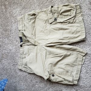American eagle cargo short